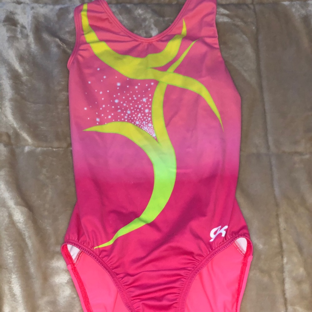 GK neon leotard!